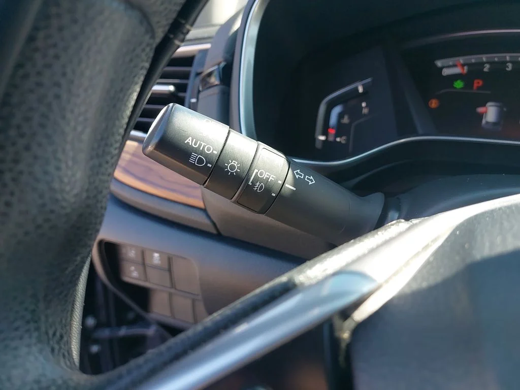 Used 2019  Honda EX image 25