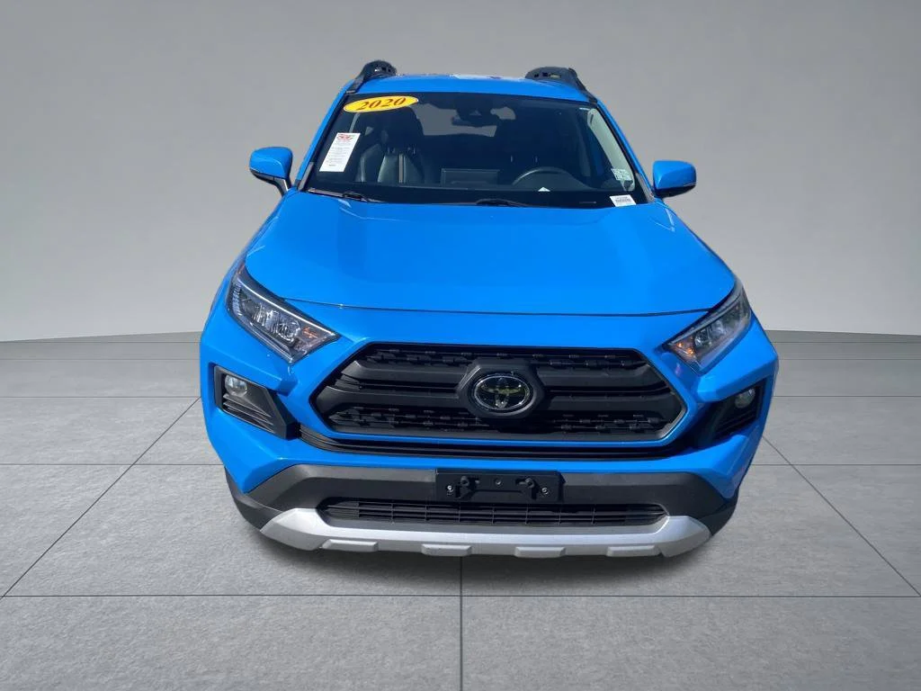 Used 2020 Blue Toyota Adventure image 18