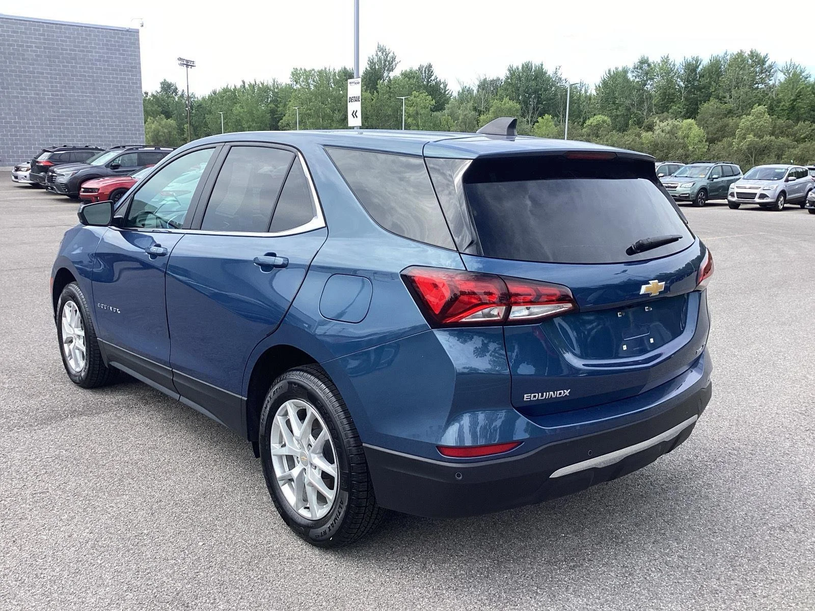 Used 2024 Lakeshore Blue Metallic Chevrolet LT image 5