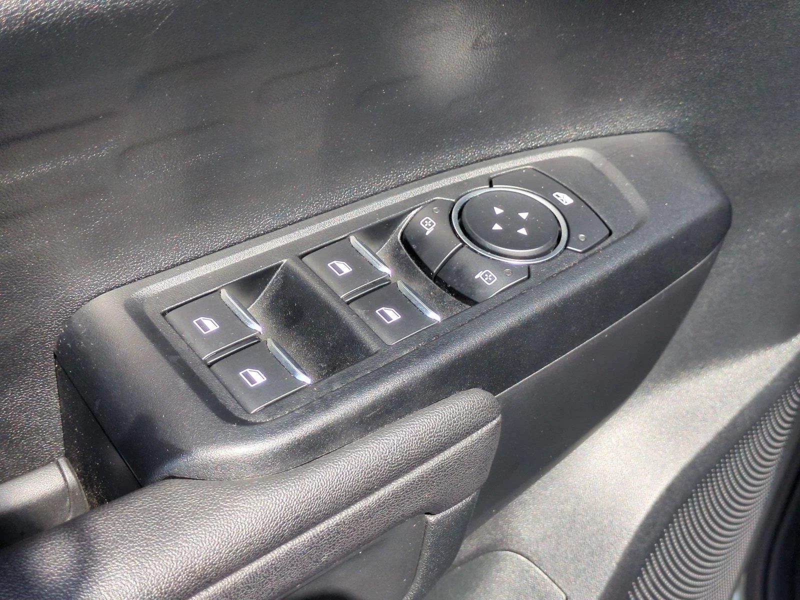 Used 2024 Cactus Gray Ford XL image 16