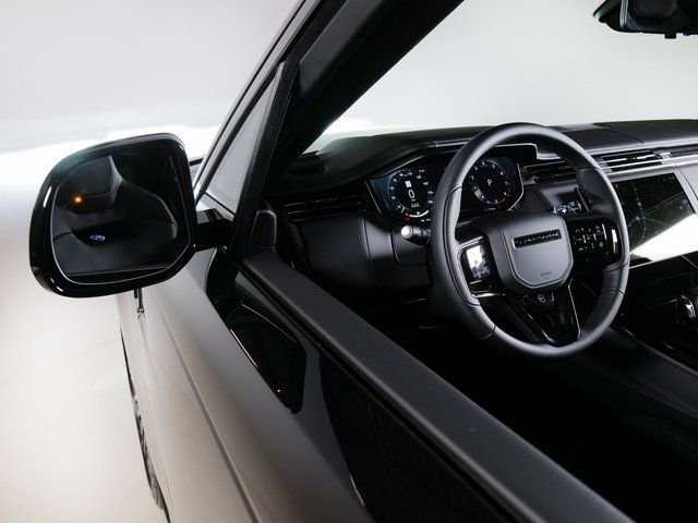 New 2026 Narvik Black Land Rover SV image 22