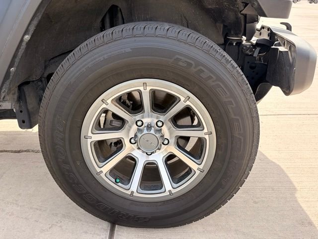 Used 2024 Gray Jeep Sport image 8