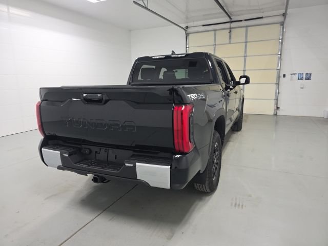 New 2026 Midnight Black Metallic Toyota  SR5 image 4