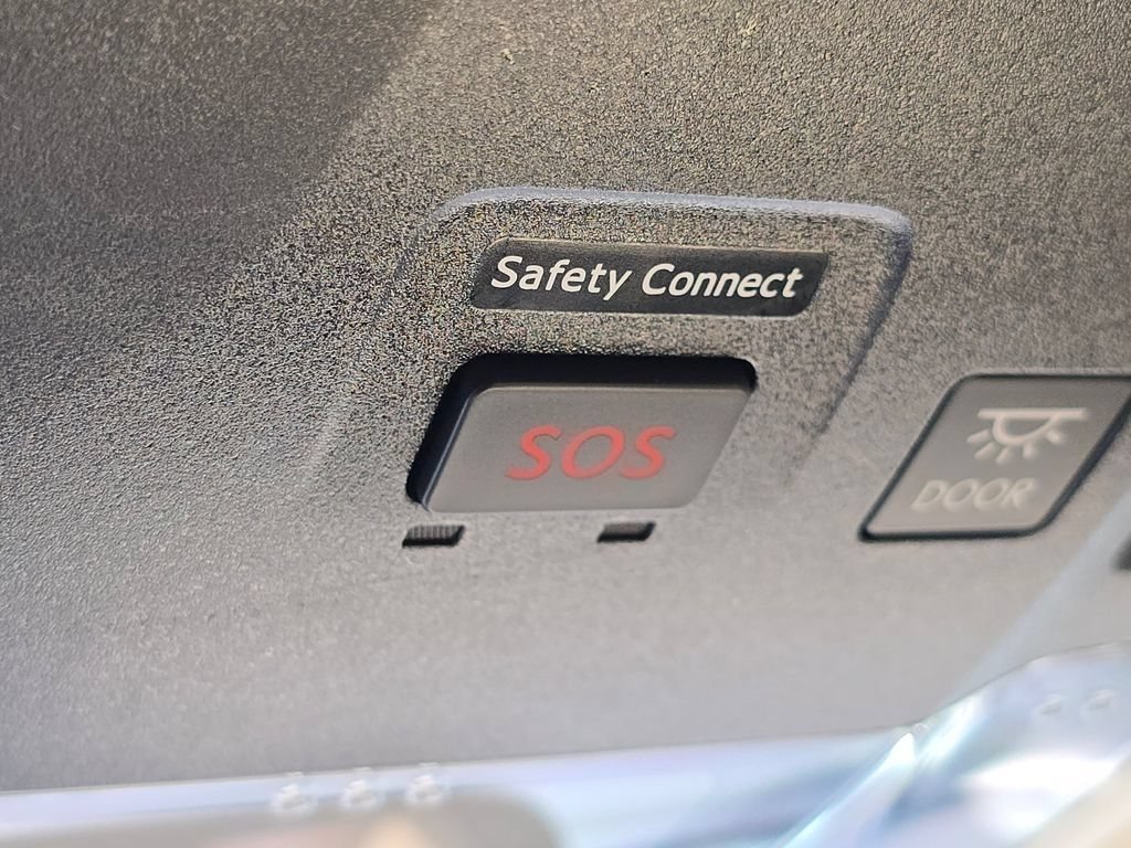 Used 2017 Nebula Gray Pearl Lexus Turbo image 36