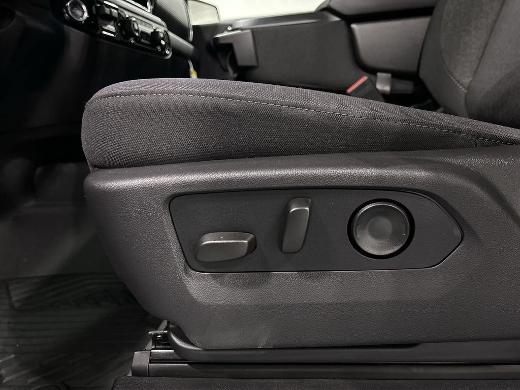 2026 Chevrolet Silverado 1500 LT - Photo 14