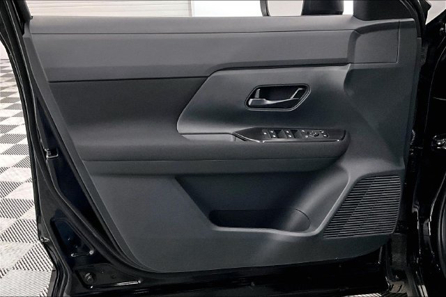 New 2026 Super Black Nissan S image 28