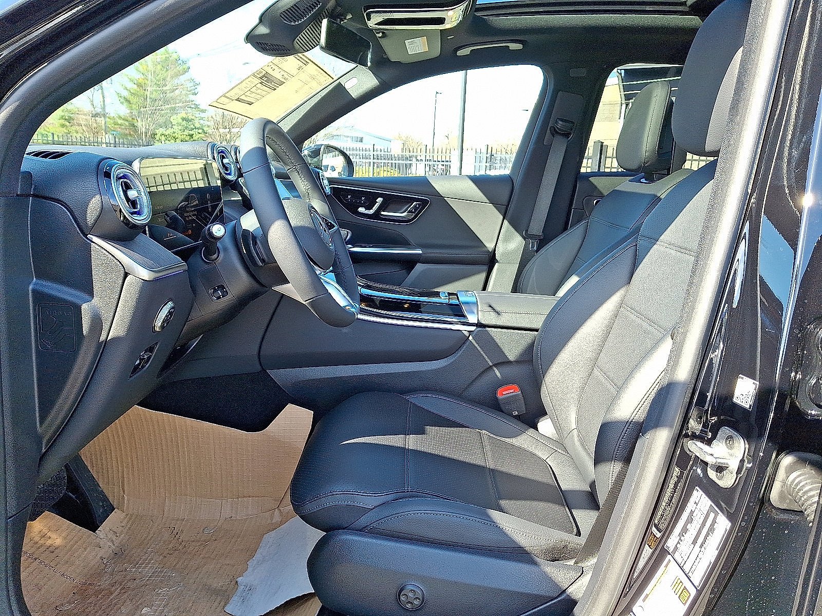 Certified Used 2026 Black Mercedes-Benz GLC 300 image 8