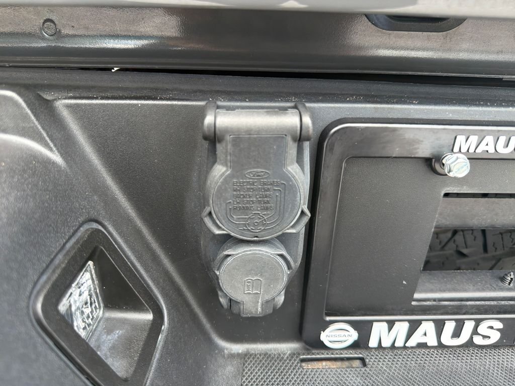 Used 2021 Gray Ford XLT image 17
