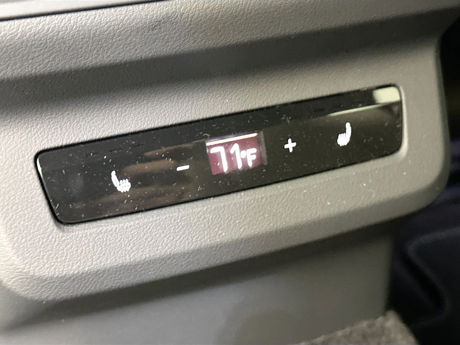 Used 2025  Audi  image 36