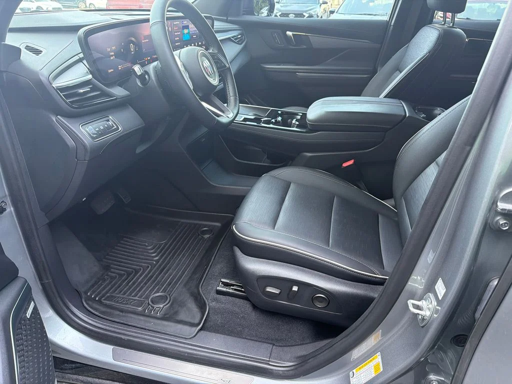 Used 2025 Gray Buick Sport Touring image 9