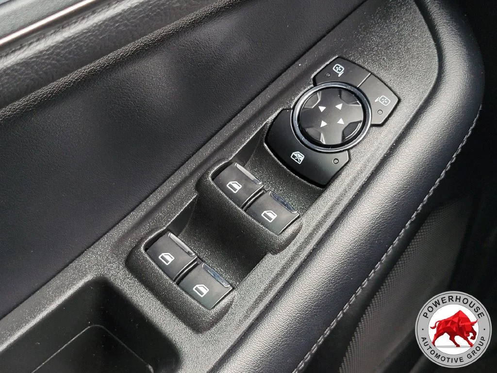 Used 2024 Black Ford SE image 25