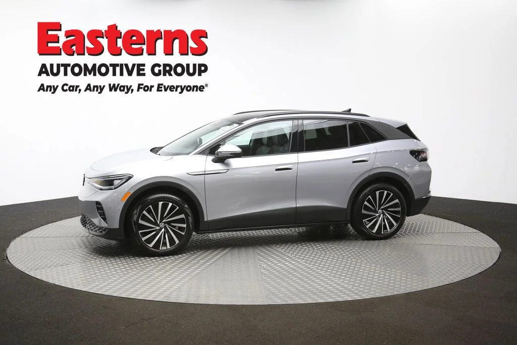 Used 2024 Silver Volkswagen S image 56