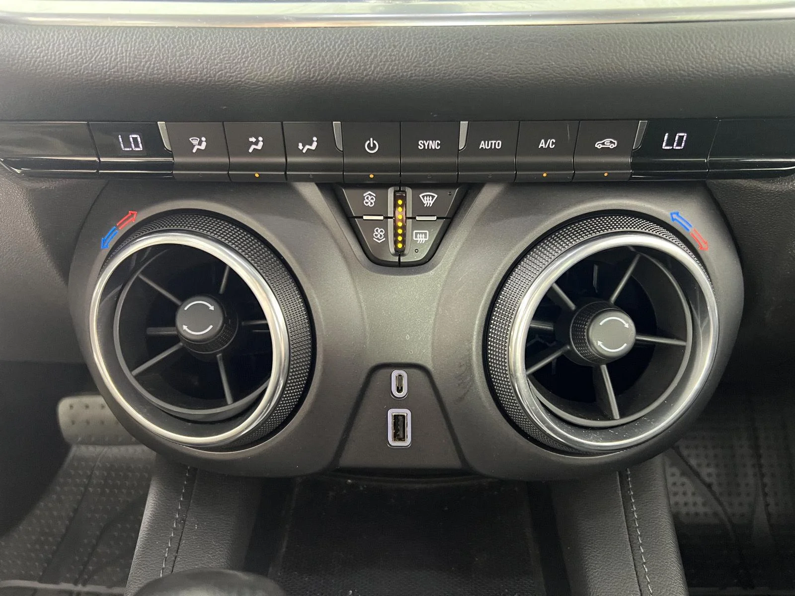 Used 2019 Black Chevrolet LT image 19