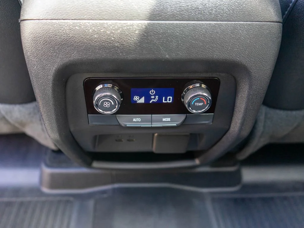 Used 2026 Polar White Tricoat Chevrolet Z71 image 15
