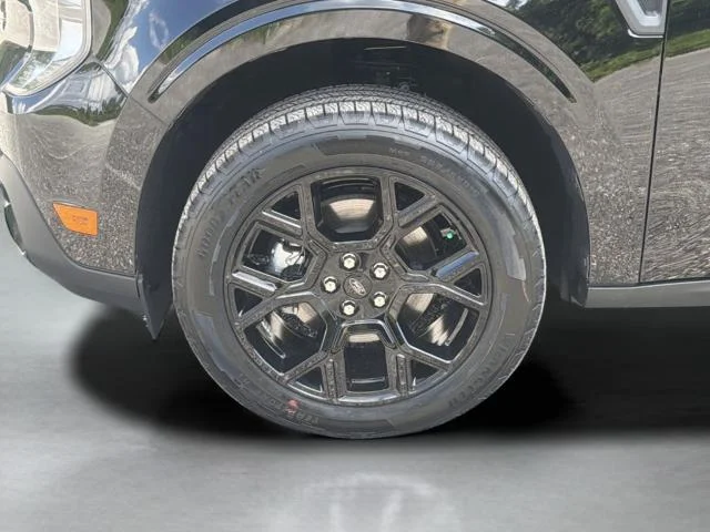 New 2026 Shadow Black Ford XLT image 27