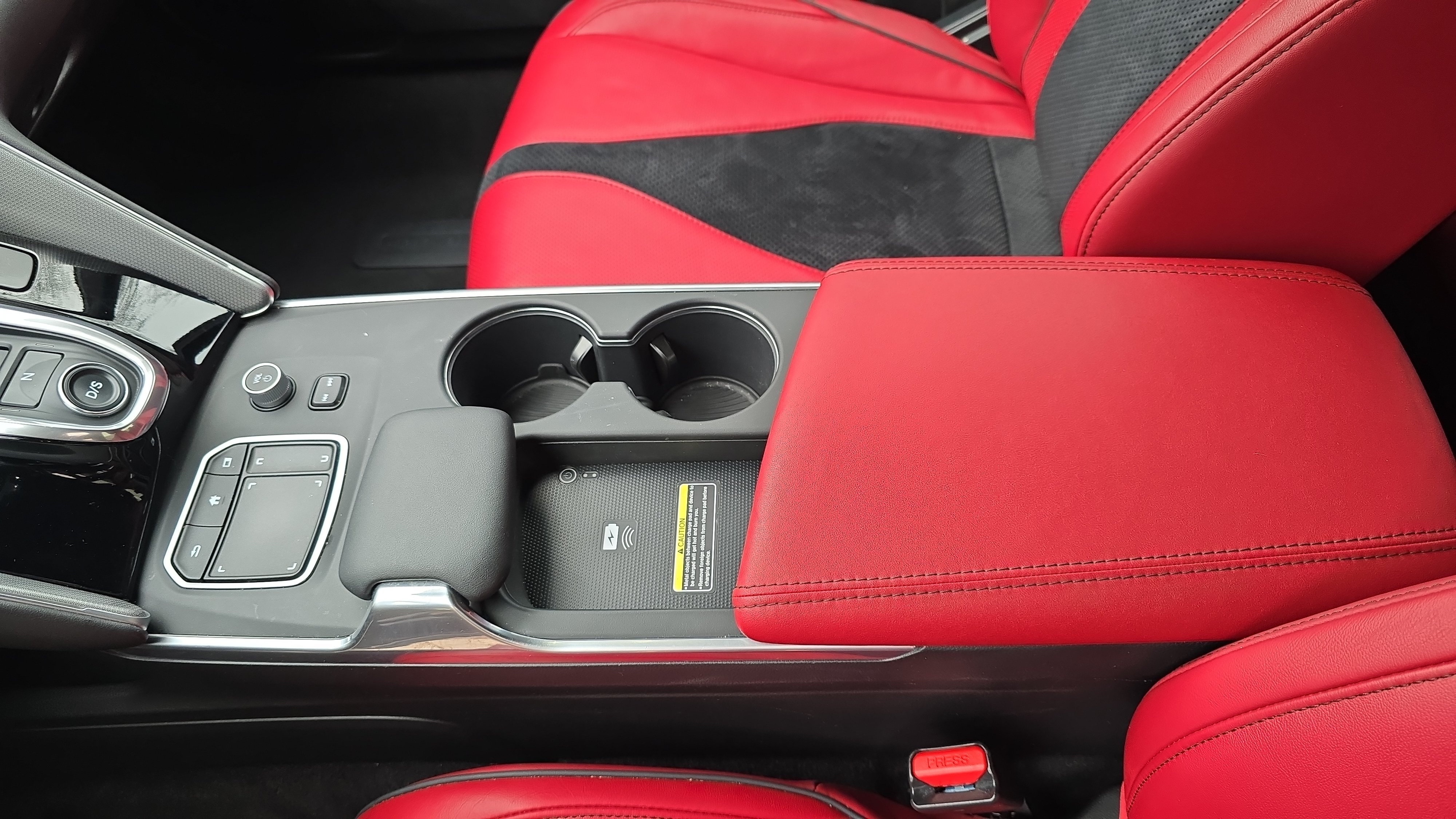 Used 2022 White Acura SH-AWD w/A-Spec Package image 15