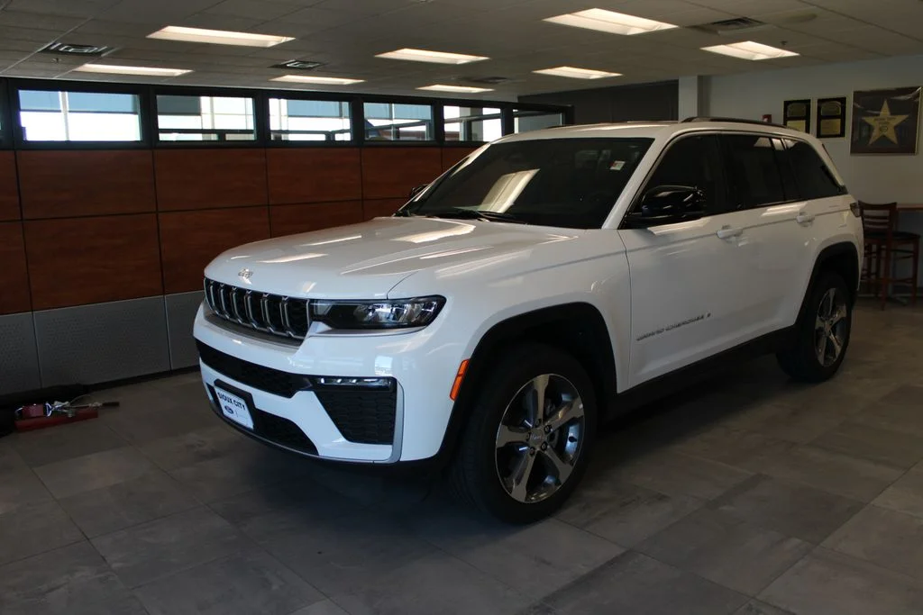 2026 Jeep Grand Cherokee