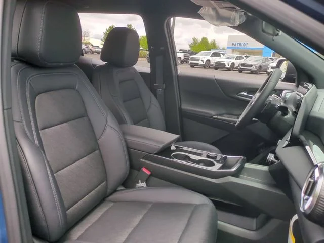 New 2026 Lakeshore Blue Metallic Chevrolet LT image 30