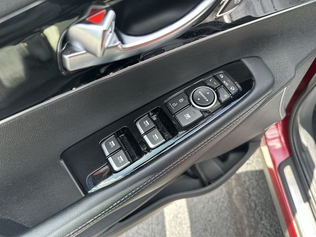Used 2017 Red Kia SX image 19
