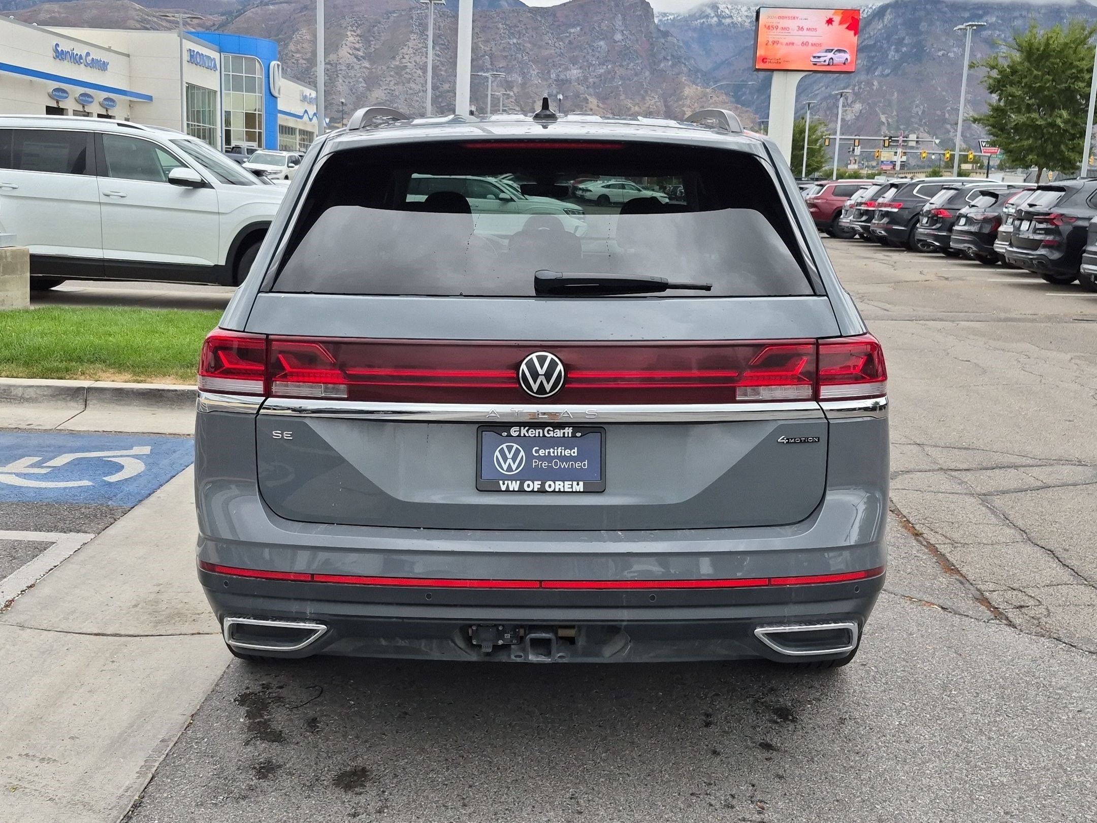 Certified Used 2025 Pure Gray Volkswagen 2.0T SE w/Technology image 5
