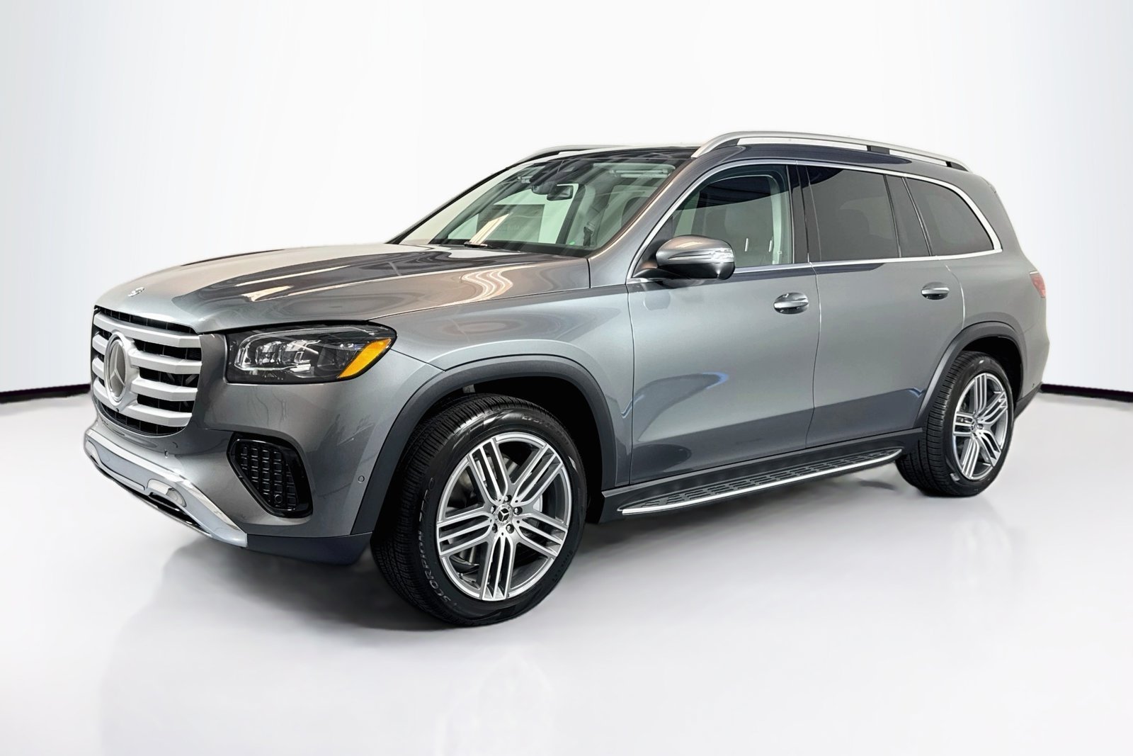New 2026 Selenite Grey Metallic Mercedes-Benz GLS 450 image 1