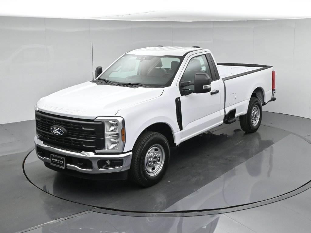 New 2027 Oxford White Ford XL image 31