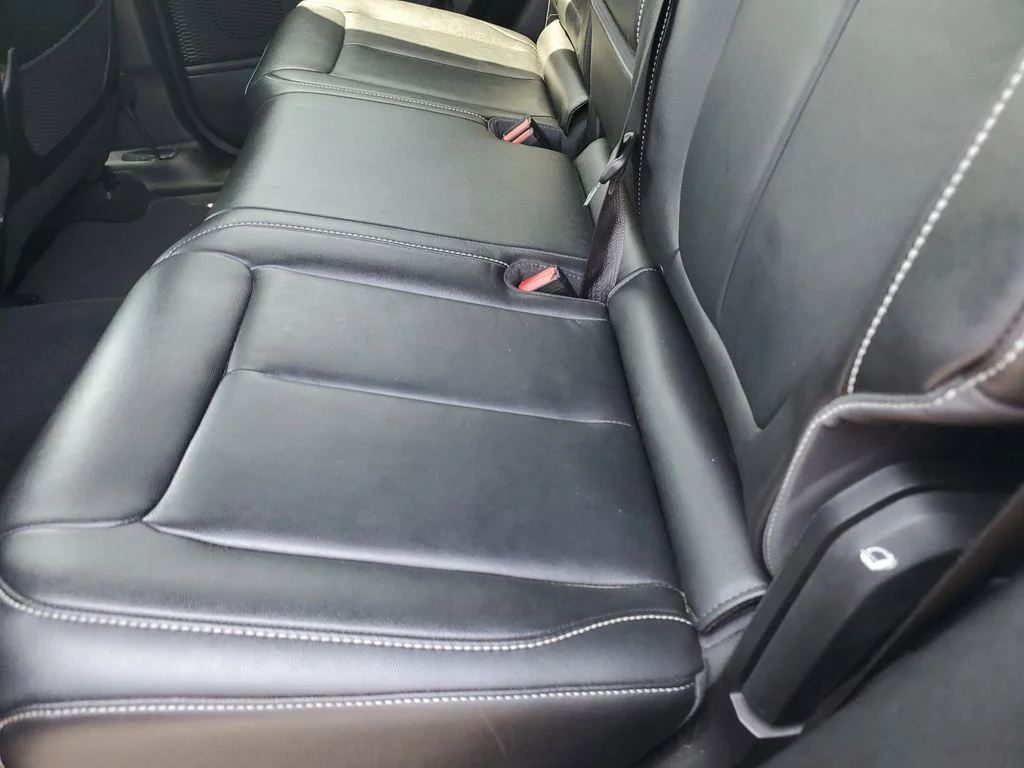 Used 2023 Gray Jeep Limited image 15