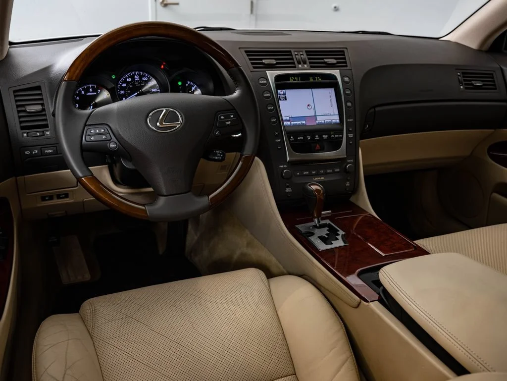 Used 2011 Starfire Pearl Lexus 350 image 4