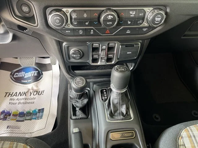 New 2026 Bright White Clearcoat Jeep 85th Anniversary Edition image 18