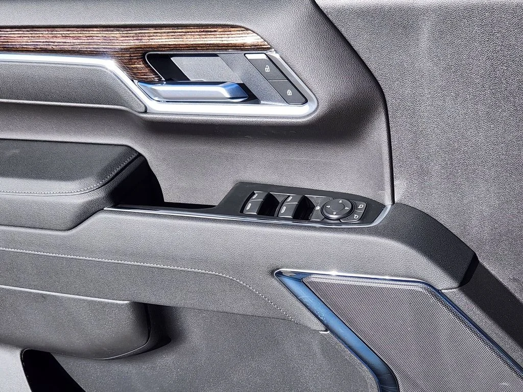 2026 GMC Sierra 1500 SLE - Photo 11