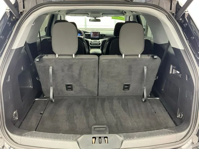 Used 2020 Black Ford XLT image 24