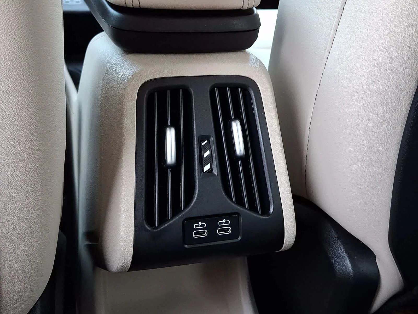 Used 2023 Jet Black BMW xDrive28i image 12
