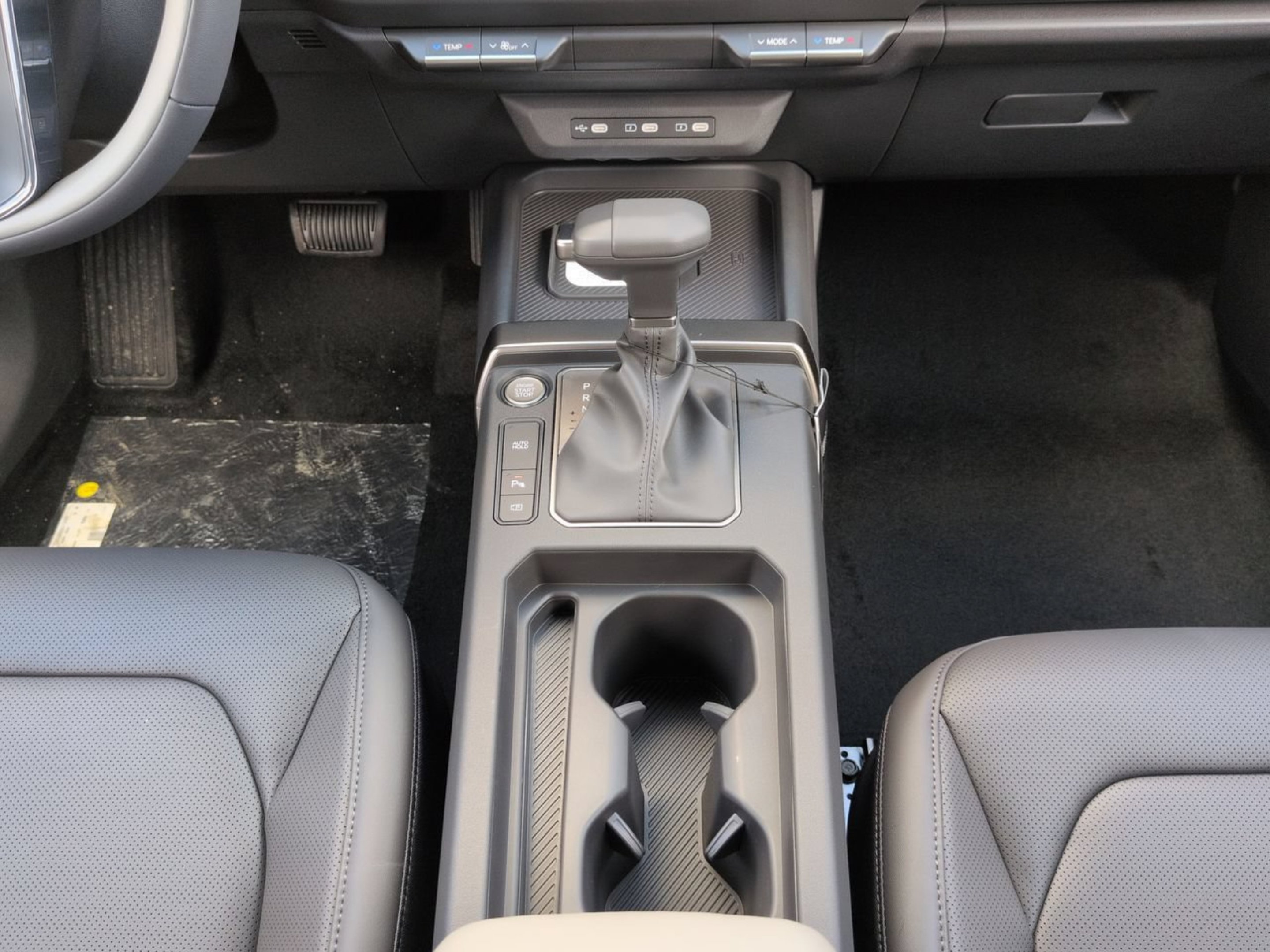 New 2027 Iceberg Green Kia EX image 21