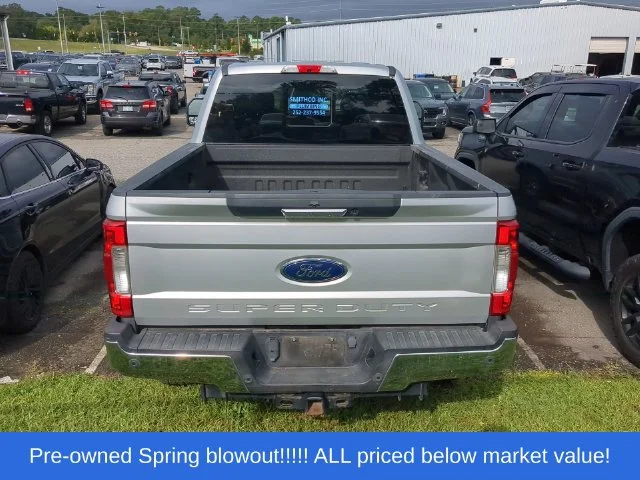 Used 2019 Silver Ford Lariat image 3