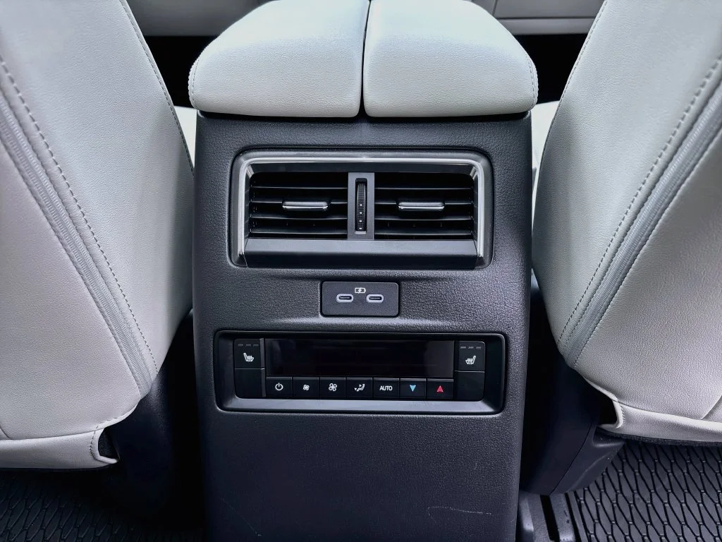 Certified Used 2025 Gray Mazda 3.3 Turbo S Premium image 27