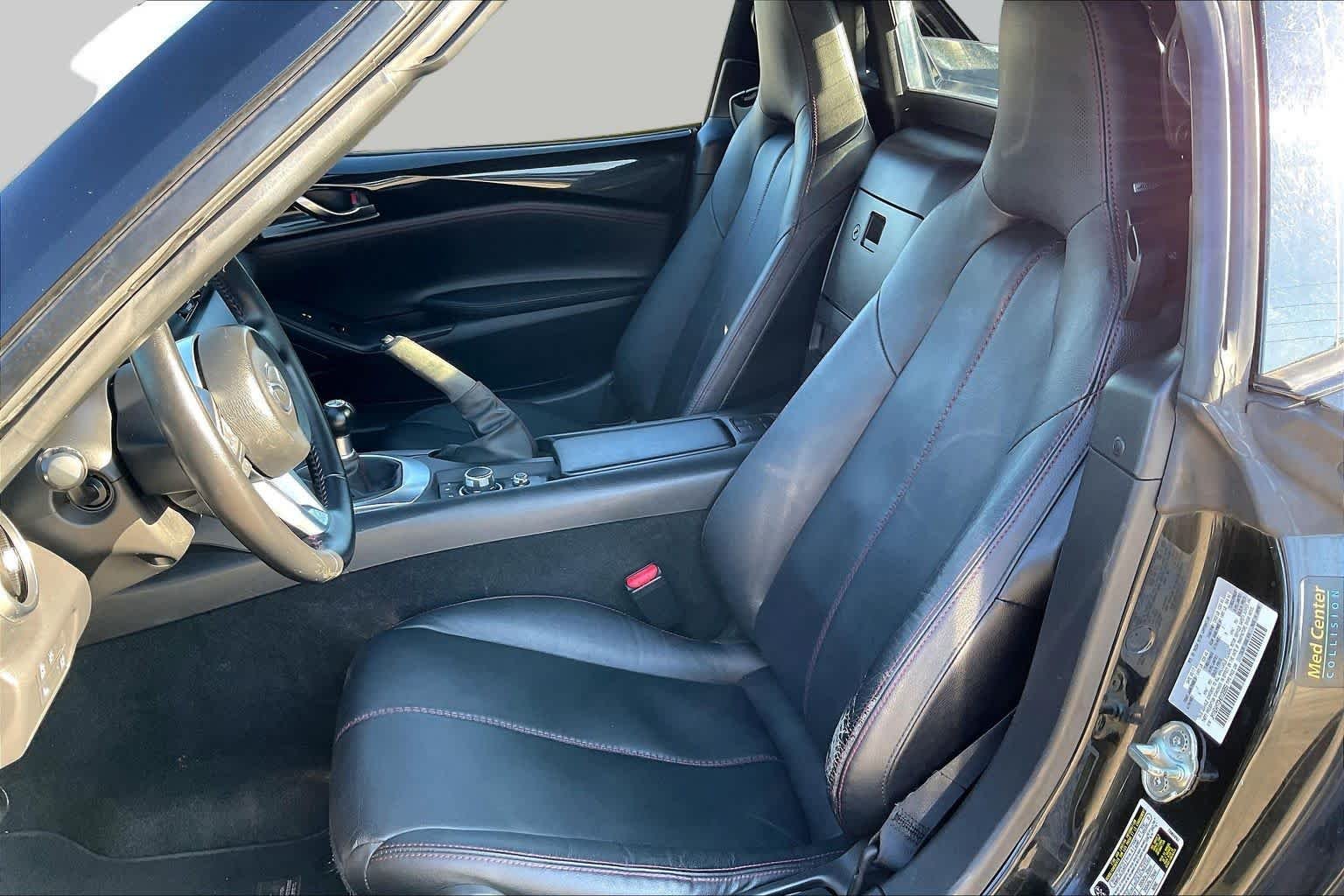 Used 2017 Jet Black Mica Mazda Grand Touring image 6