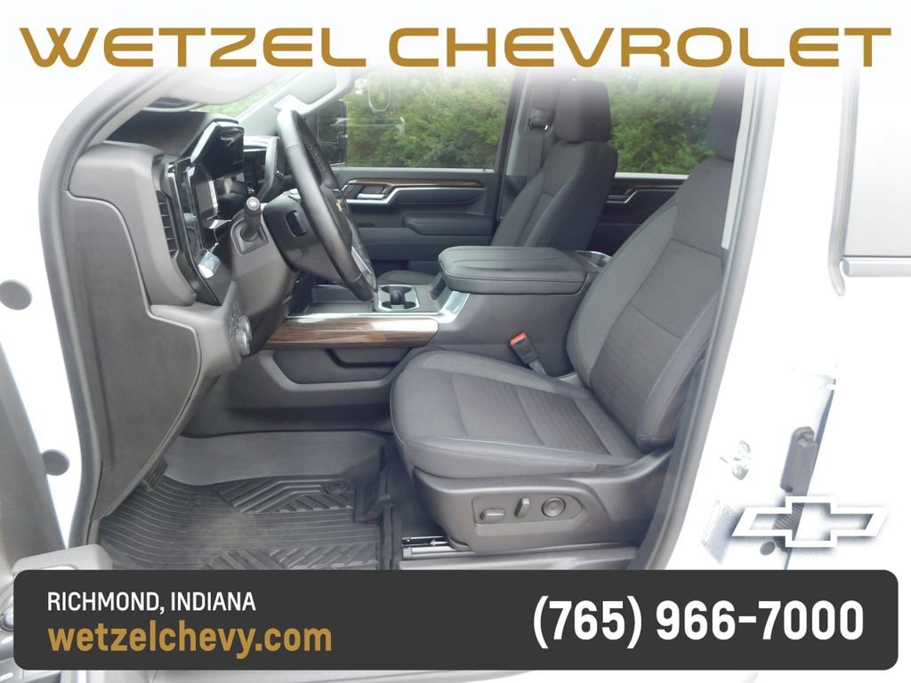 2025 Chevrolet Silverado 2500HD LT - Photo 19