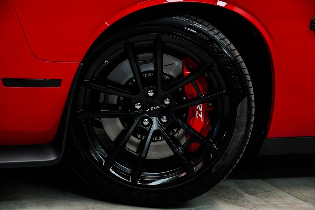 Used 2023 Red Dodge SRT Hellcat Jailbreak image 3