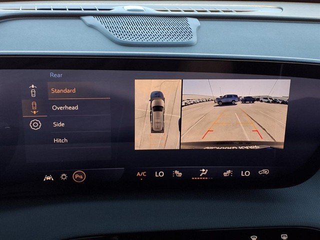 2026 Buick Enclave Preferred - Photo 13