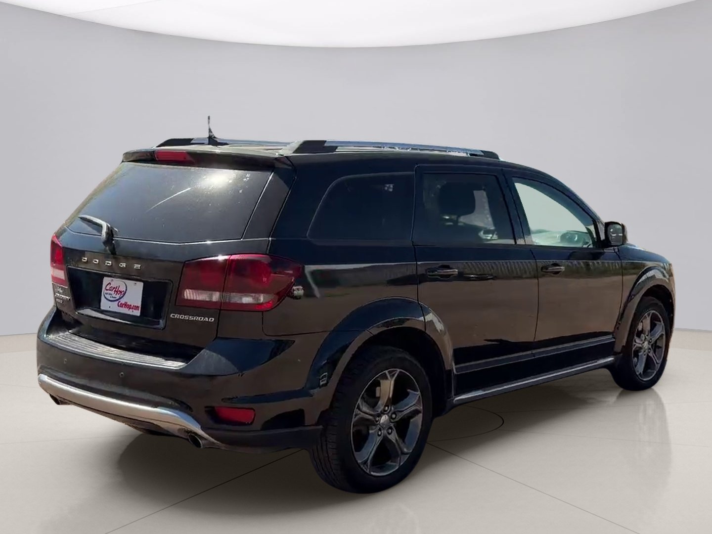 Used 2016 Black Dodge CROSSROAD image 5