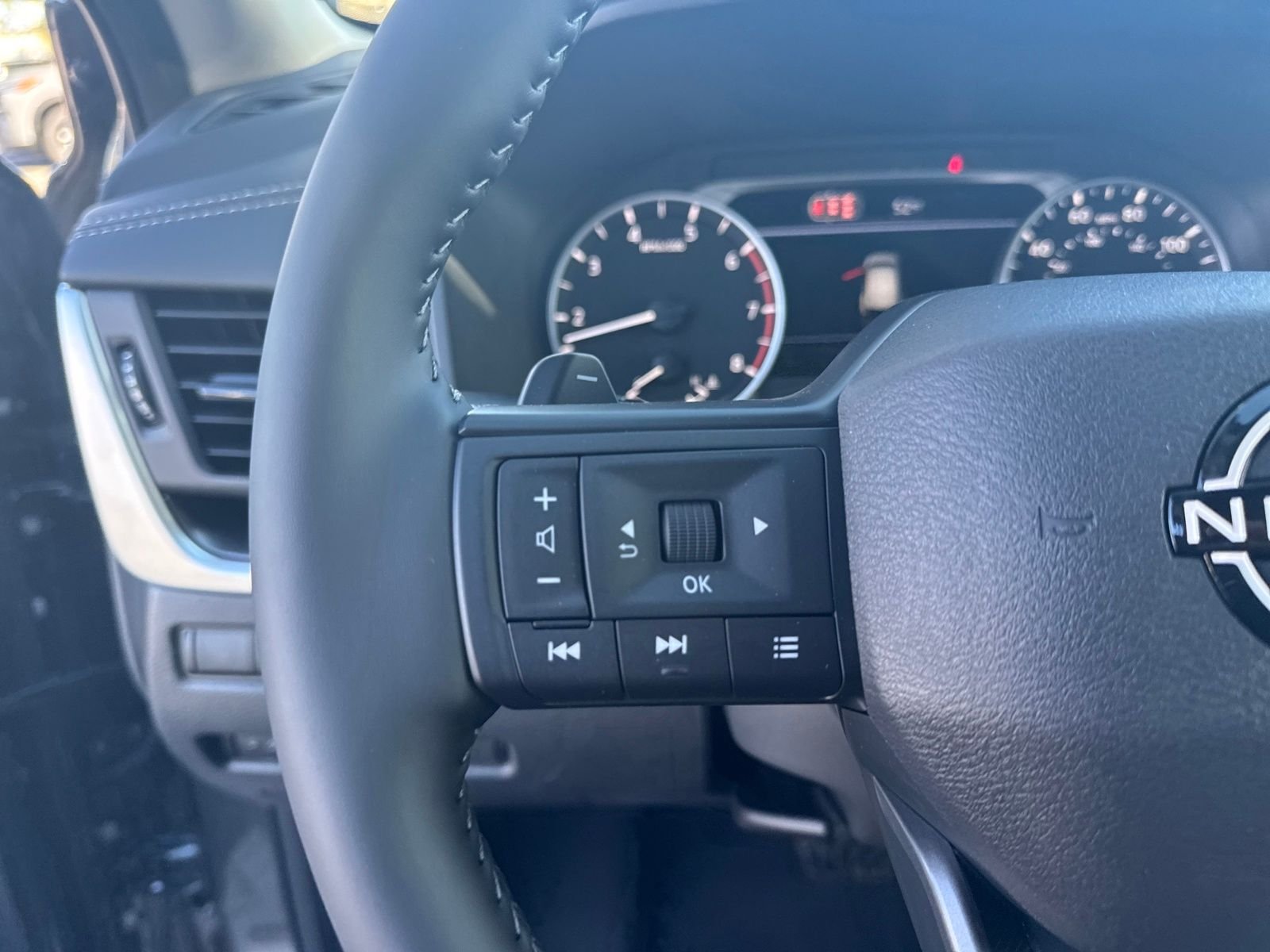 New 2026 Nissan Rogue Dark Armor 4D Sport Utility