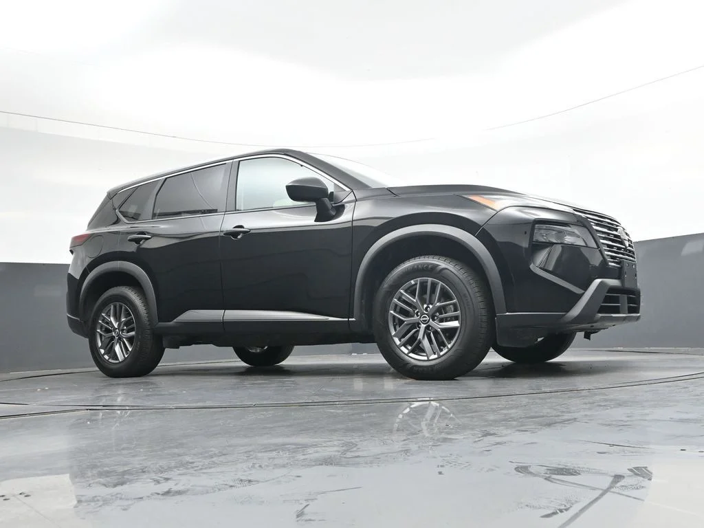 Used 2024 Black Nissan S image 34