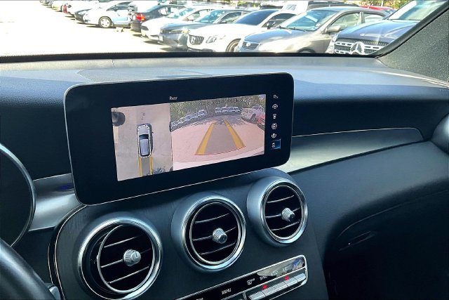 Certified Used 2022  Mercedes-Benz GLC 300 image 22
