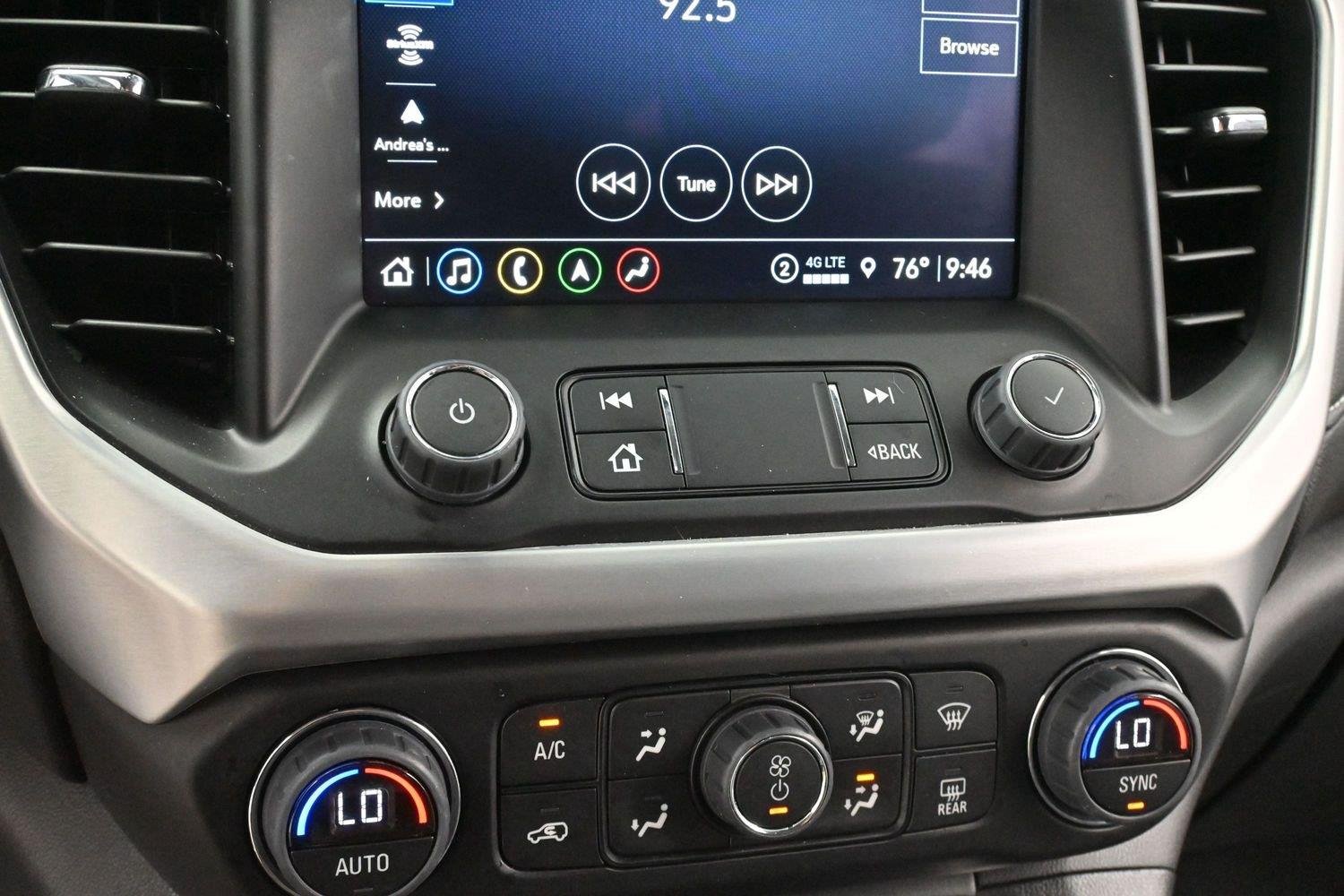 Used 2023 WHITE FROST TRICOAT GMC SLT image 25