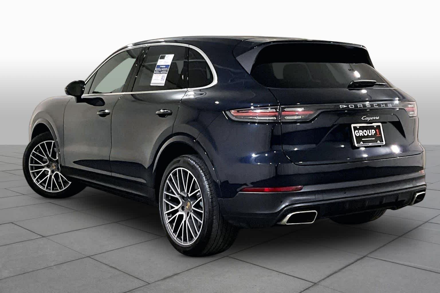 Used 2023 BLUE Porsche  image 11