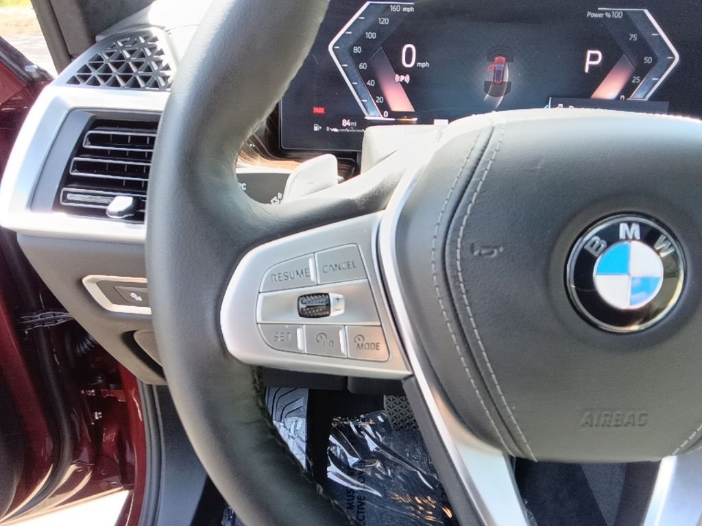 Used 2026 Aventurin Red Metallic BMW xDrive40i image 14