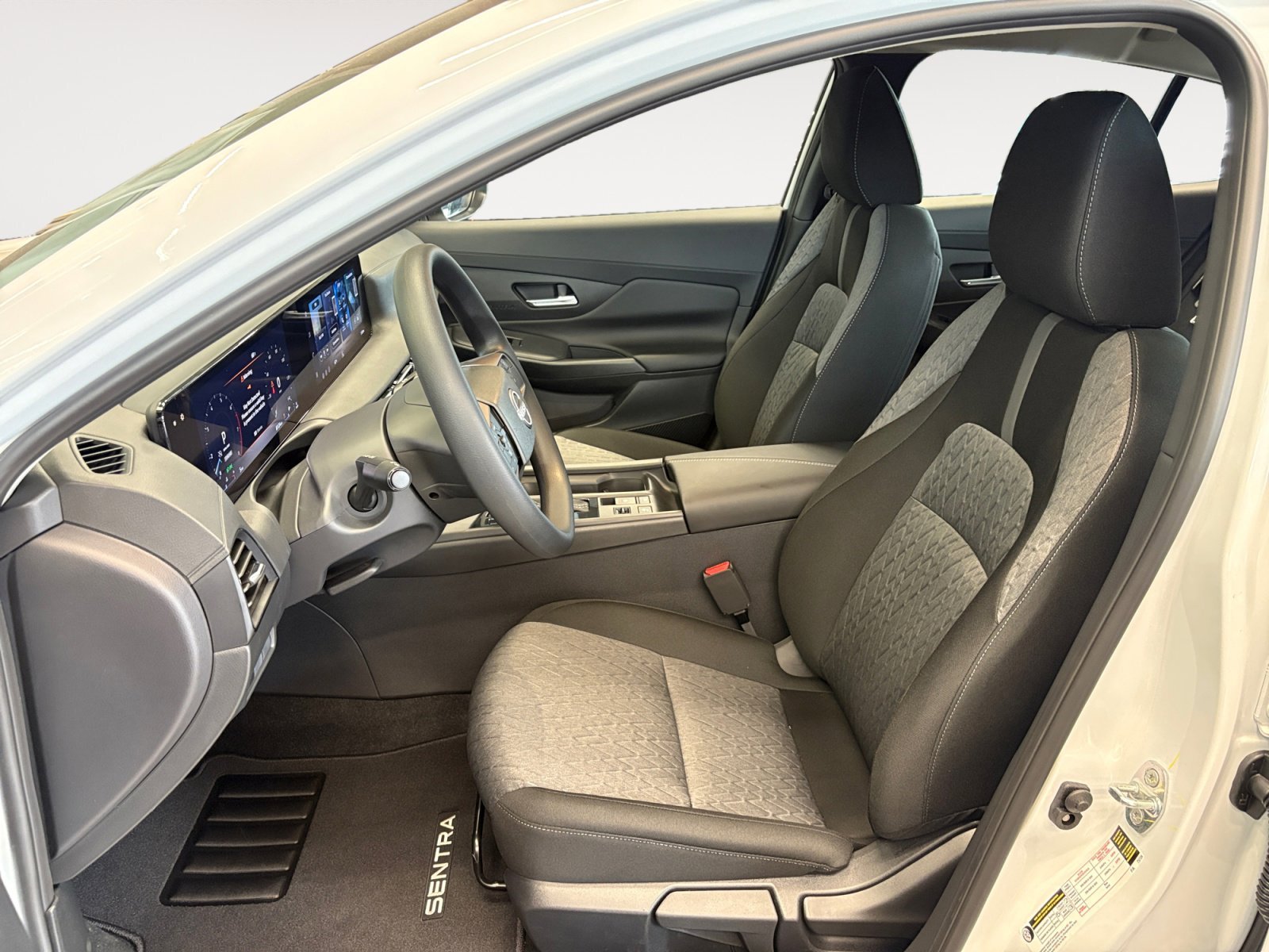 2026 Nissan Sentra SV - Photo 22