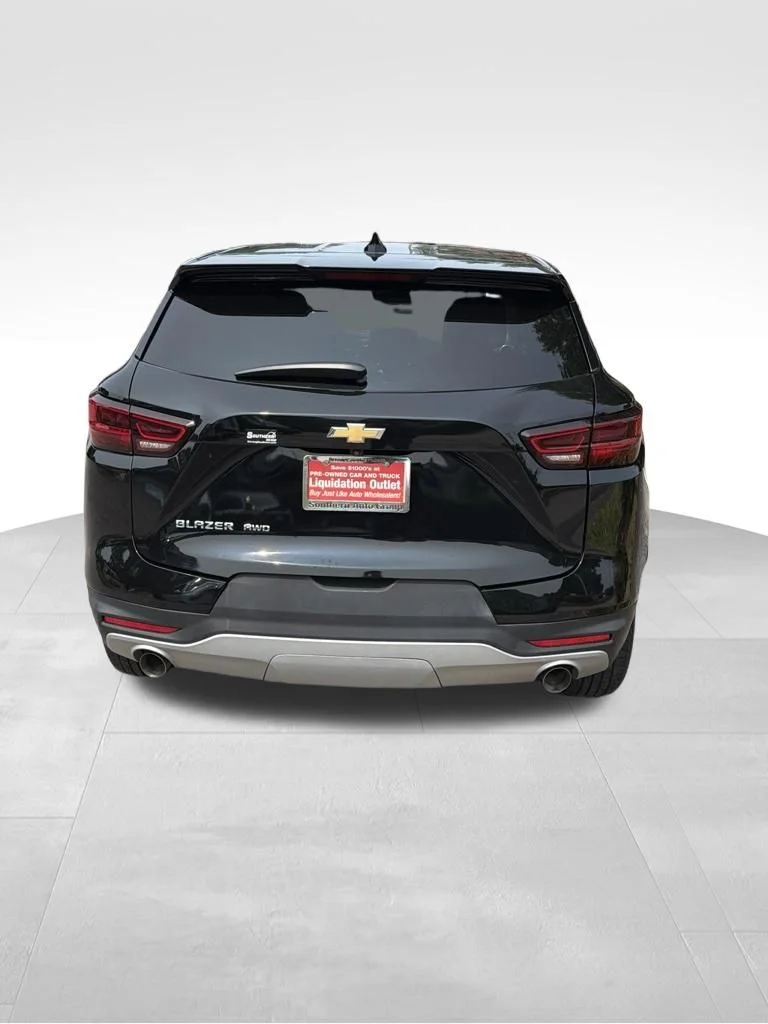 Used 2023 Black Chevrolet LT image 6