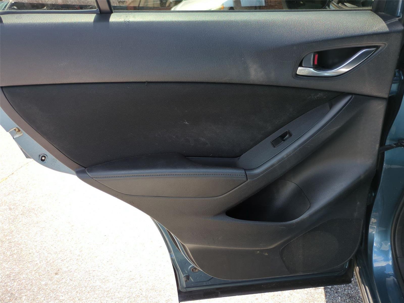 Used 2015 Blue Reflex Mica Mazda Touring image 31