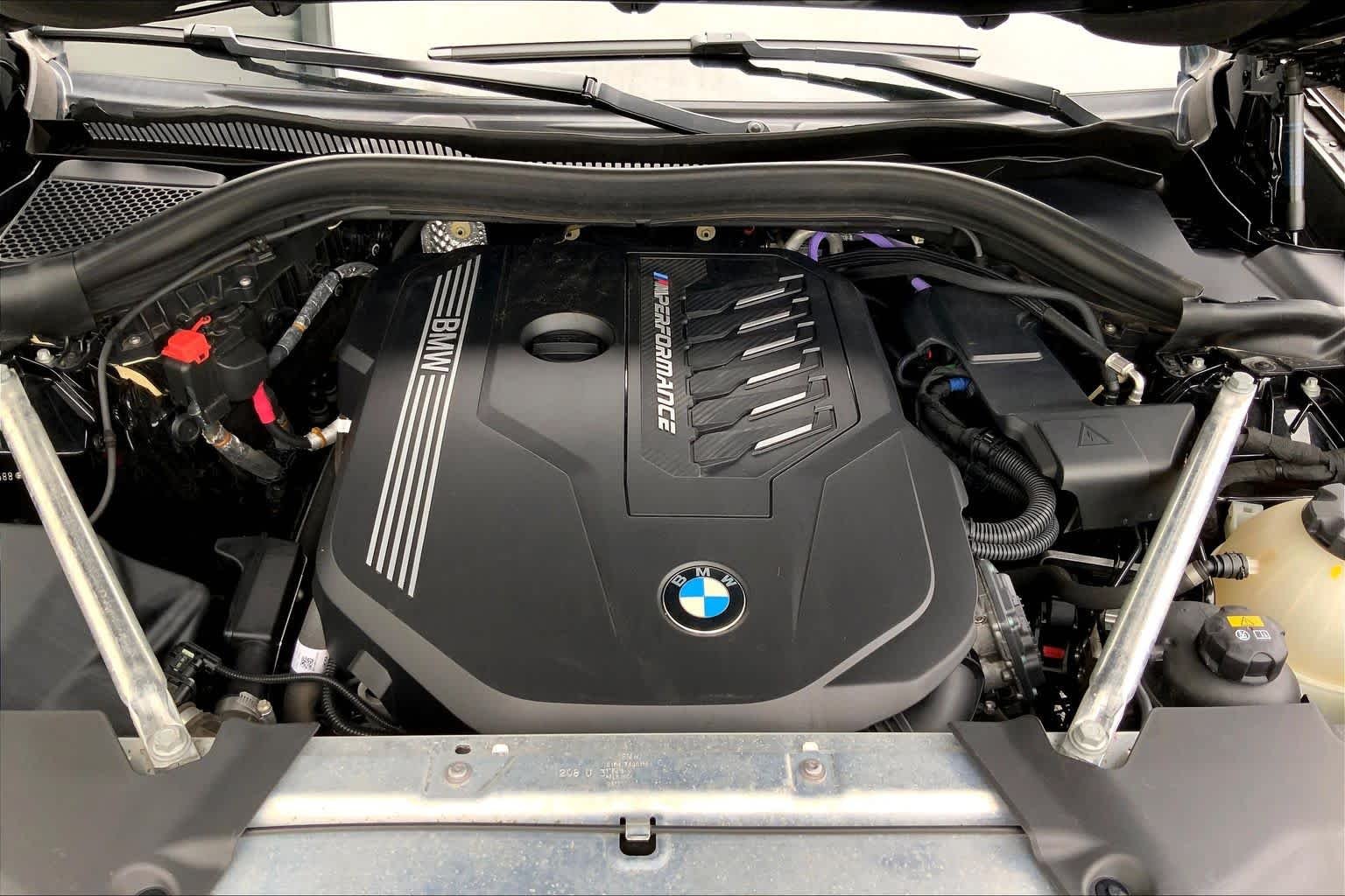 Used 2022 Black Sapphire Metallic BMW M40i image 30